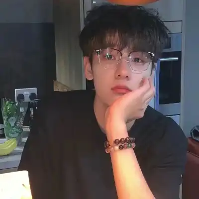 张静怡